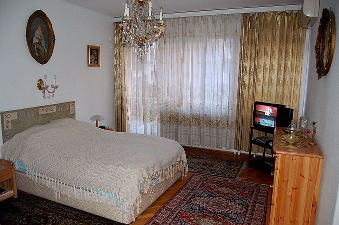 Budapest: See Our  apartment - Double Bed