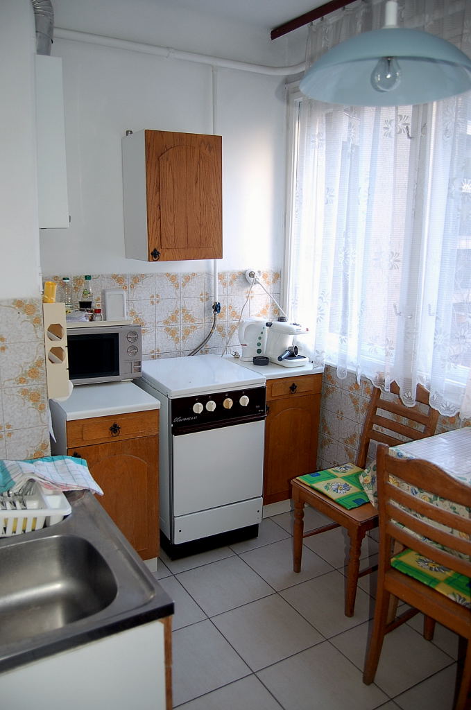 Budapest: See Our  apartment - Kitchen