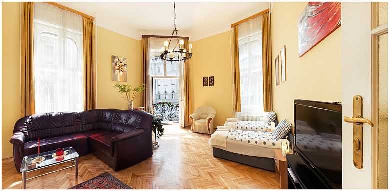 Budapest: See Our Downtown Classic apartment - 