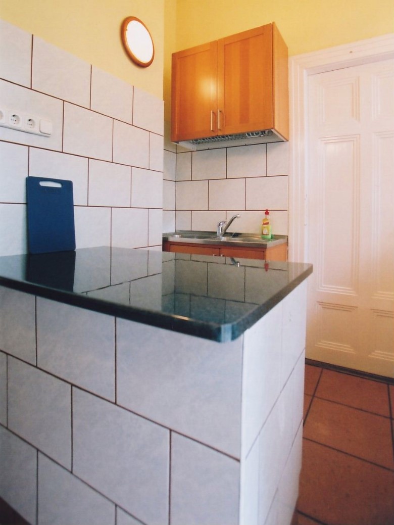 Budapest: See Our Emerald apartment - Kitchen (2)